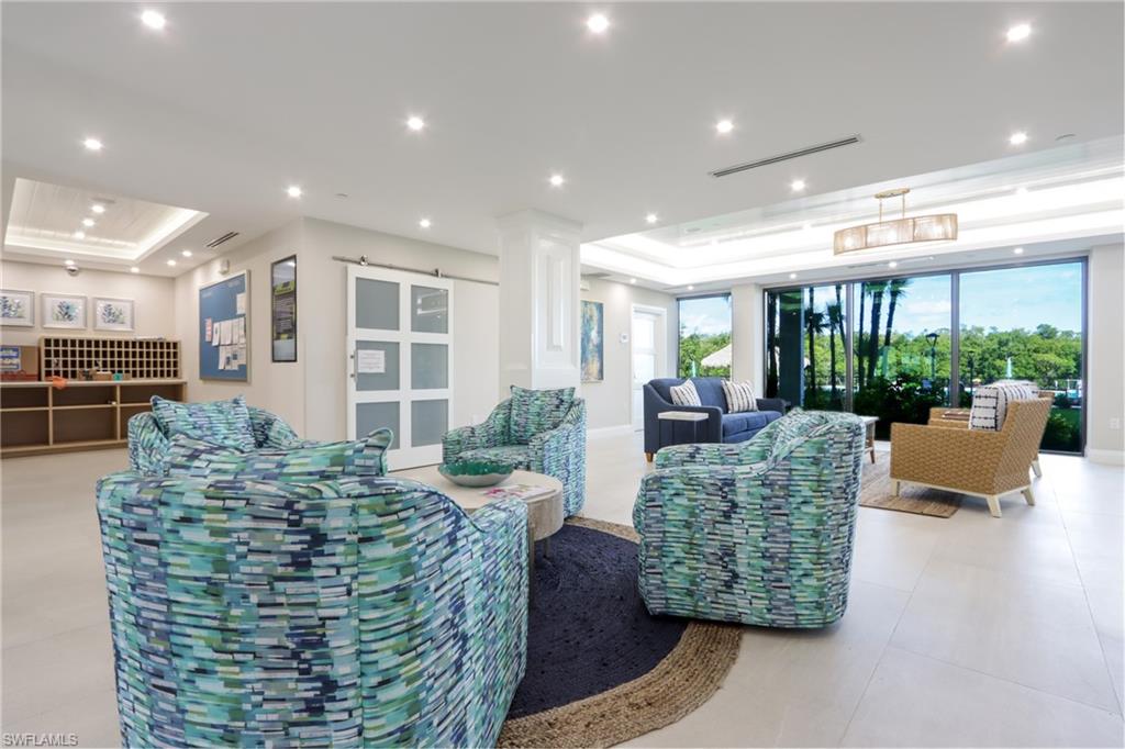 Lobby featuring recessed lighting