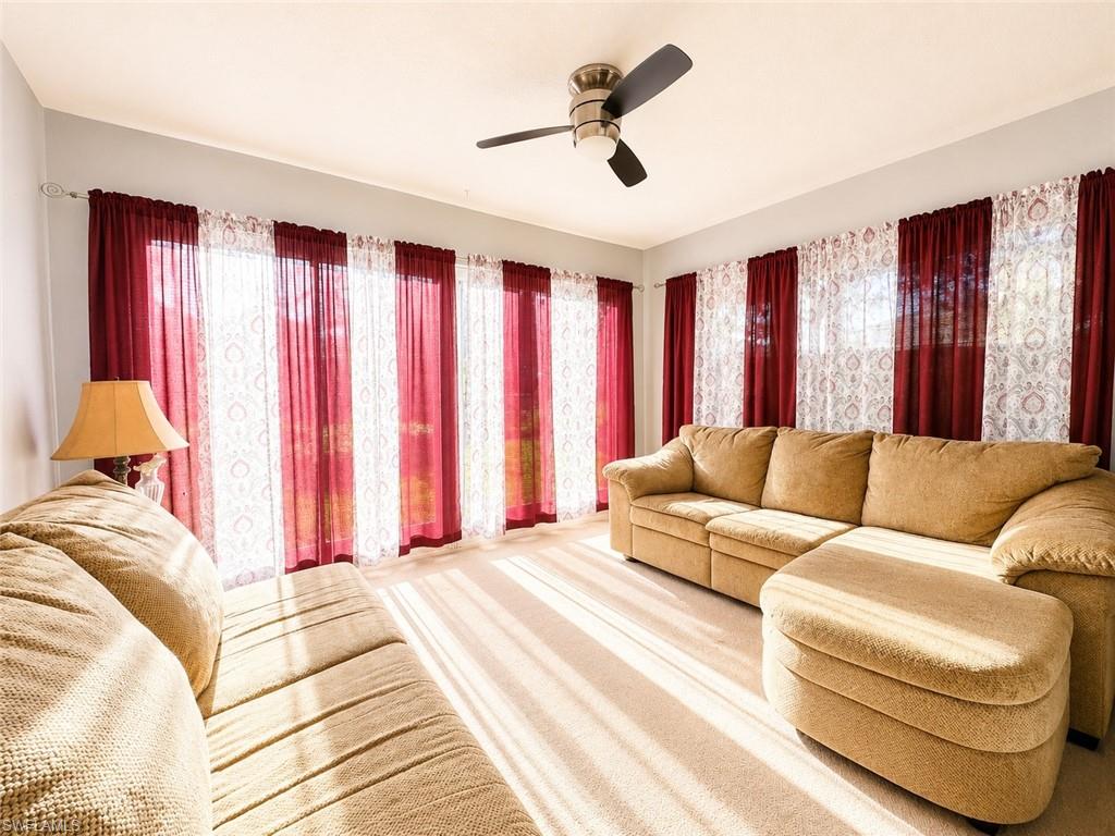 Recessed ceiling fan with integrated lighting