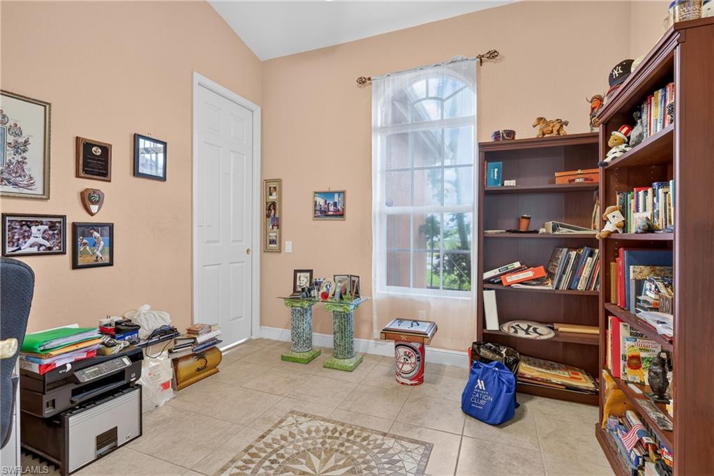 2305 Kismet PKWY W photo 17