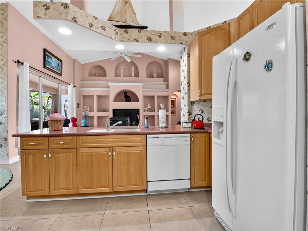 2305 Kismet PKWY W photo 15