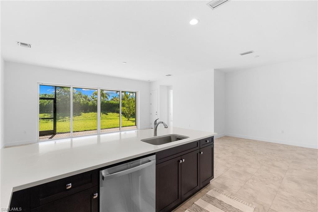 12445 Dahlia CT photo 6