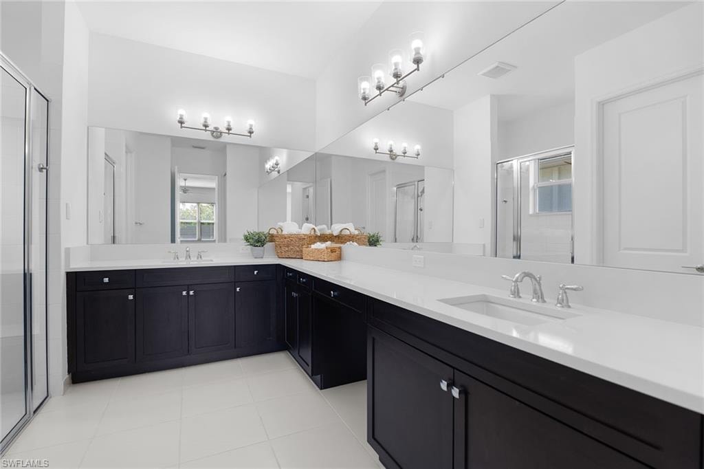 12445 Dahlia CT photo 13