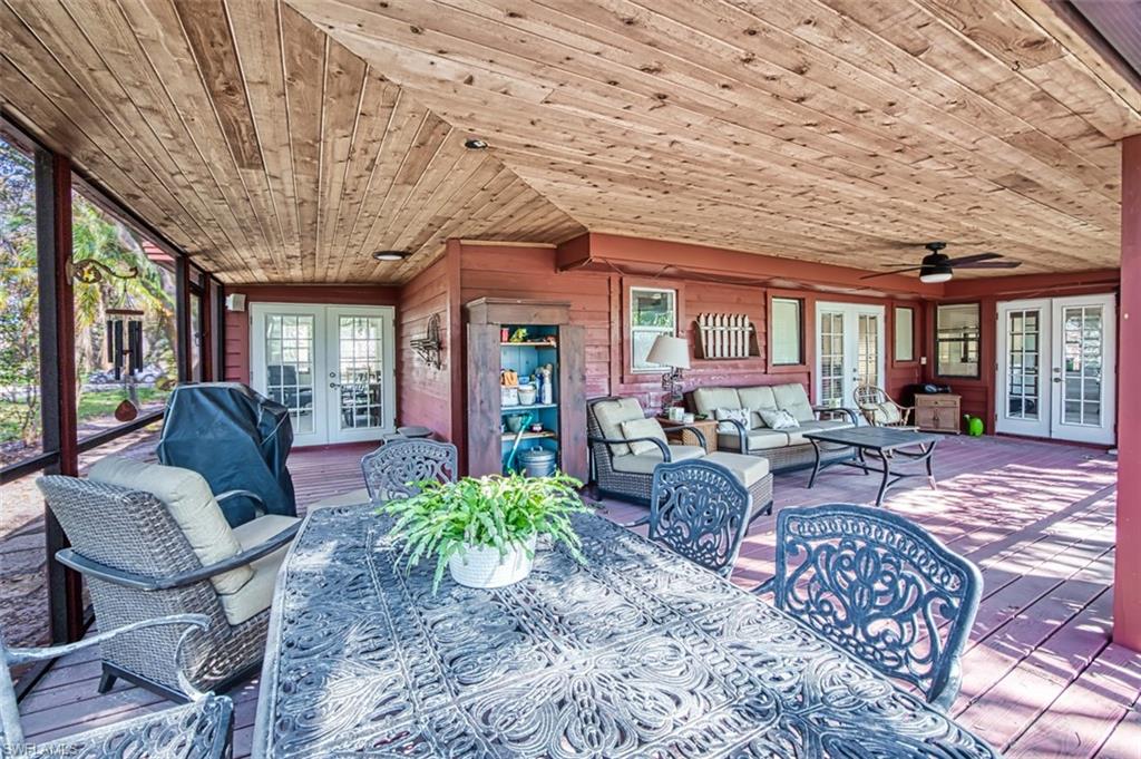 2490 Outrigger LN photo 18
