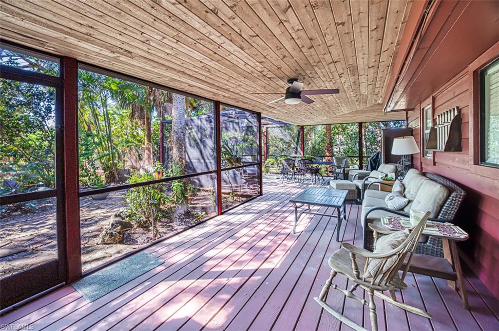 2490 Outrigger LN photo 19