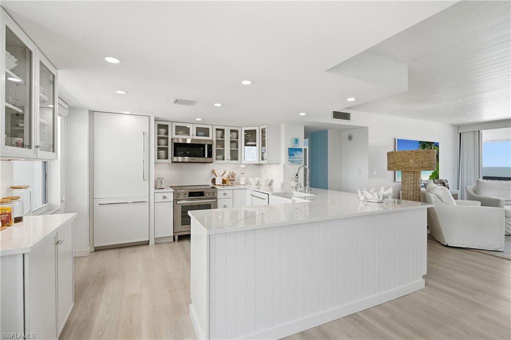 26300 Hickory BLVD 1001 photo 8