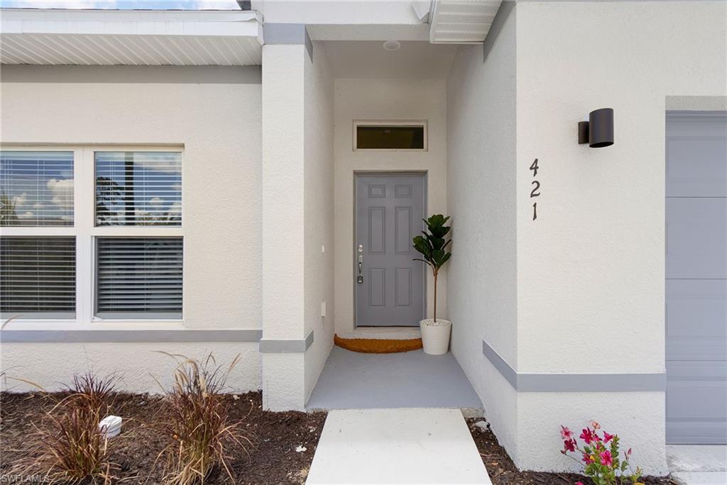 924 NE 11TH TER