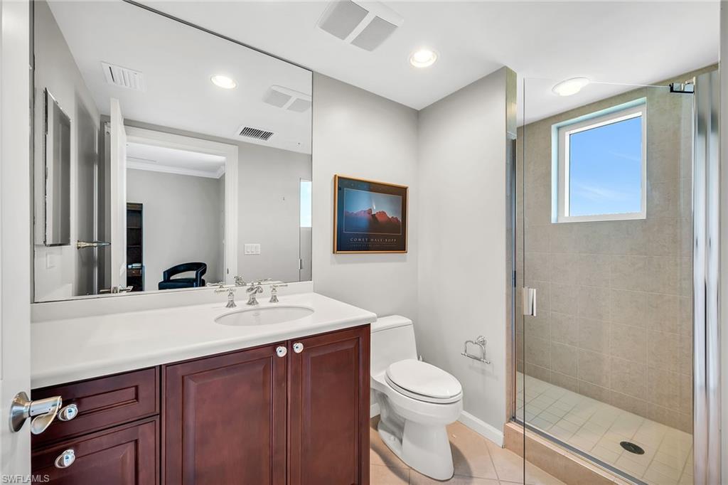 1050 Borghese LN 1405 photo 23