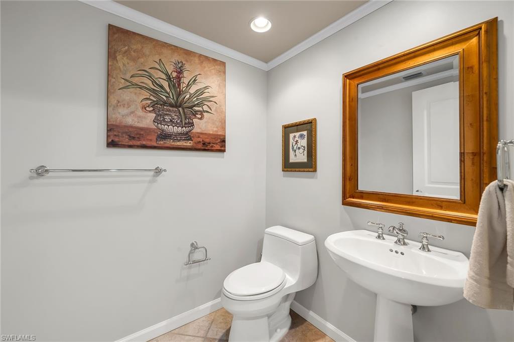 1050 Borghese LN 1405 photo 26