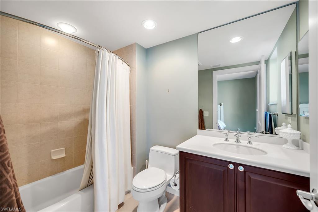 1050 Borghese LN 1405 photo 22