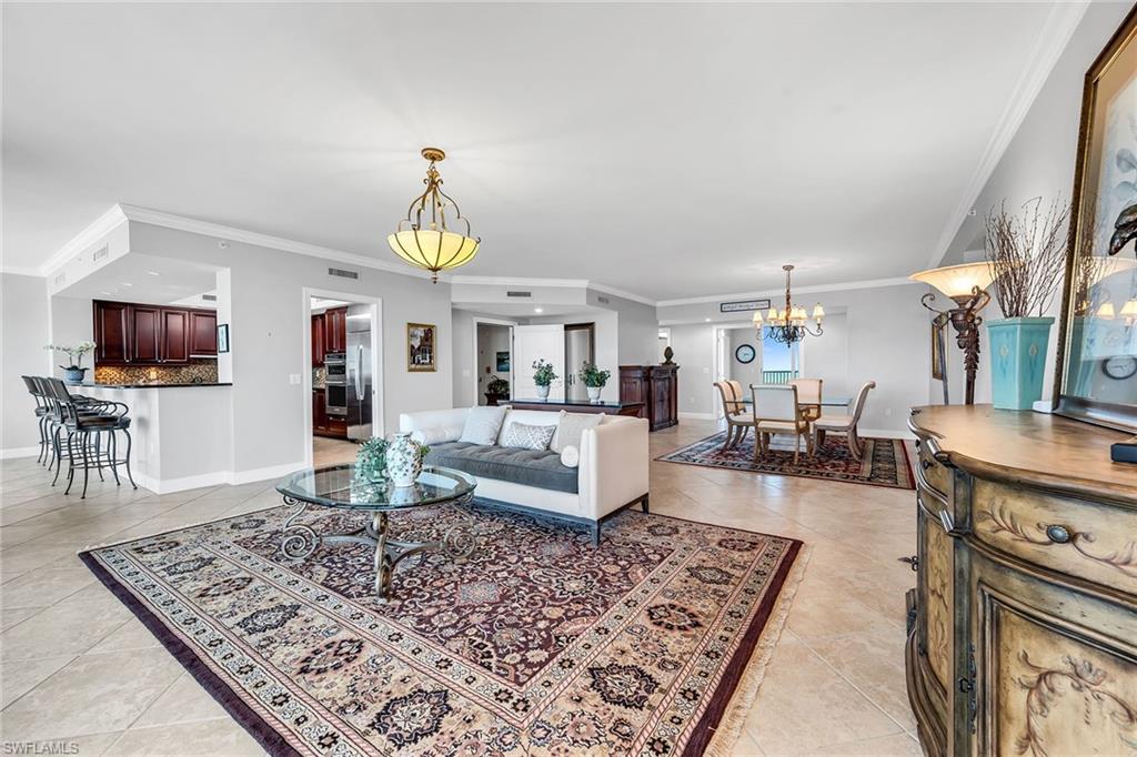 1050 Borghese LN 1405 photo 7