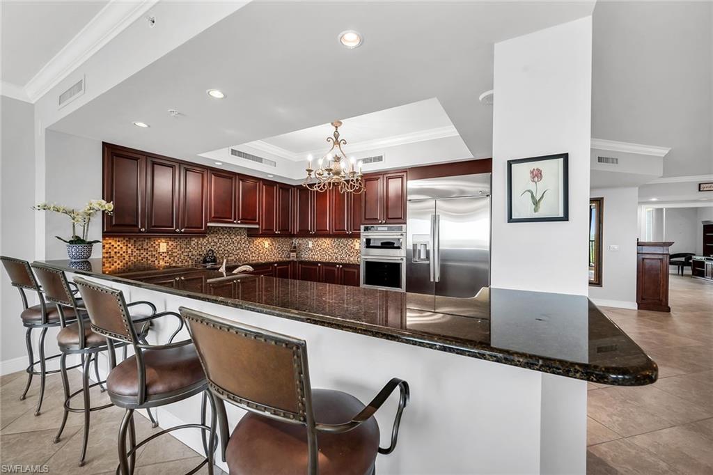 1050 Borghese LN 1405 photo 8