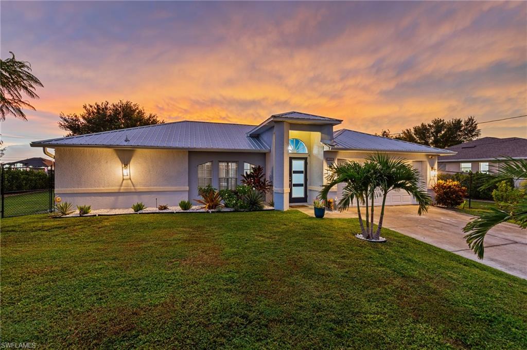 1208 NW 15th PL