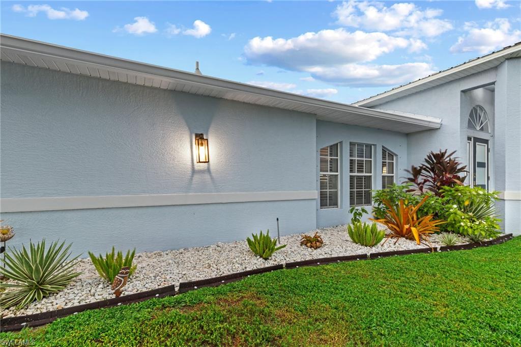 1208 NW 15th PL photo 31