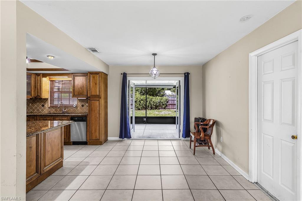 2205 Lotus RD photo 7