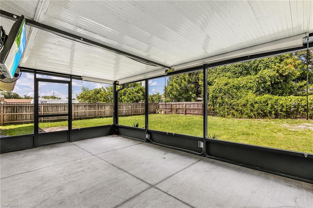 2205 Lotus RD photo 25