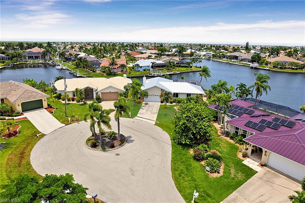 1230 Swan CT