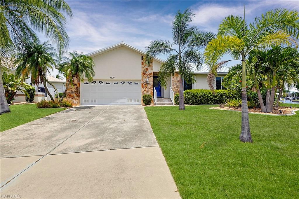 1230 Swan CT photo 43