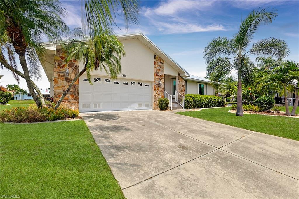 1230 Swan CT photo 45
