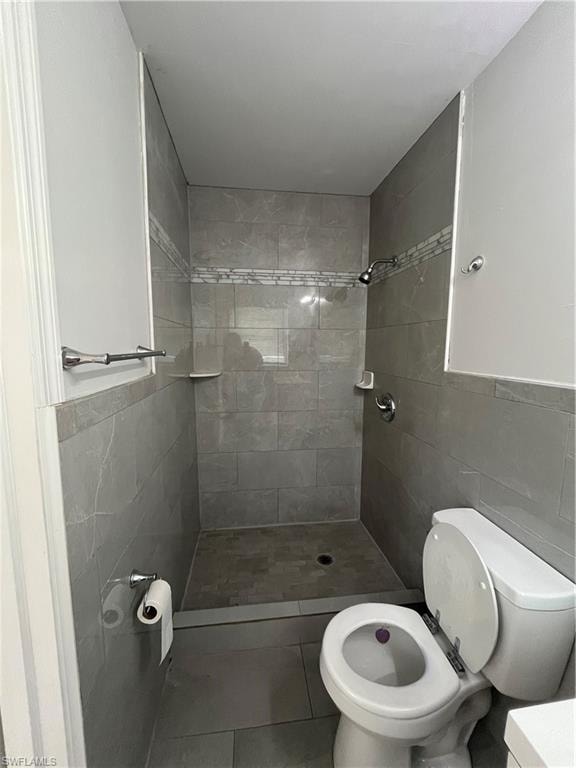 2031 Maravilla CIR photo 22
