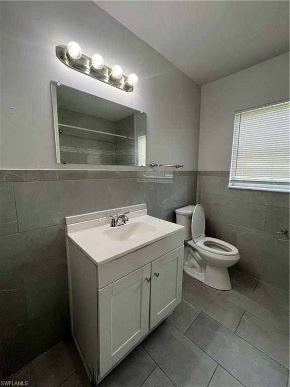 2031 Maravilla CIR photo 14