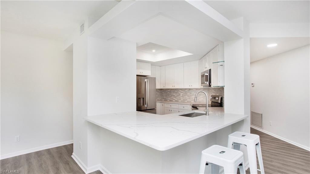 6225 Bellerive AVE 1501 photo 9