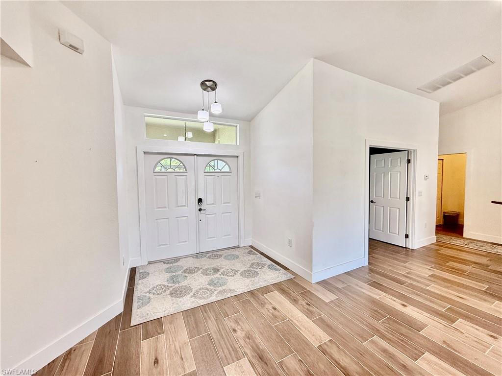 Double door entry