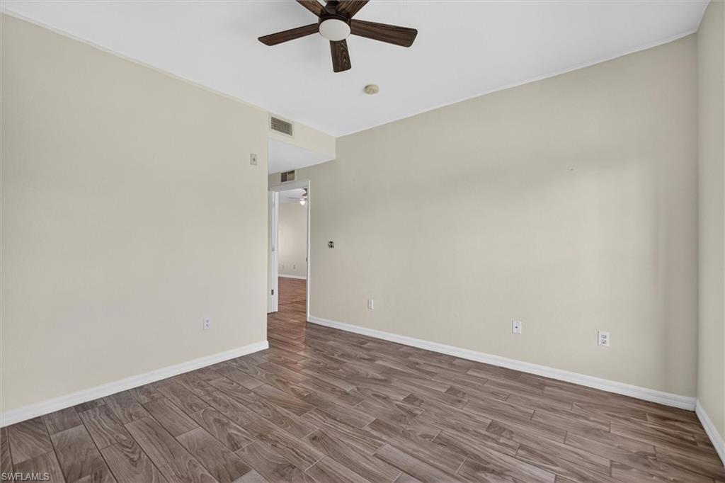 8555 Bernwood Cove LOOP 107 photo 22