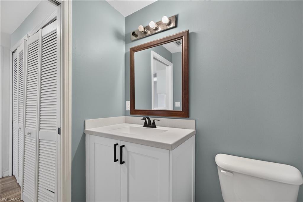 8555 Bernwood Cove LOOP 107 photo 18