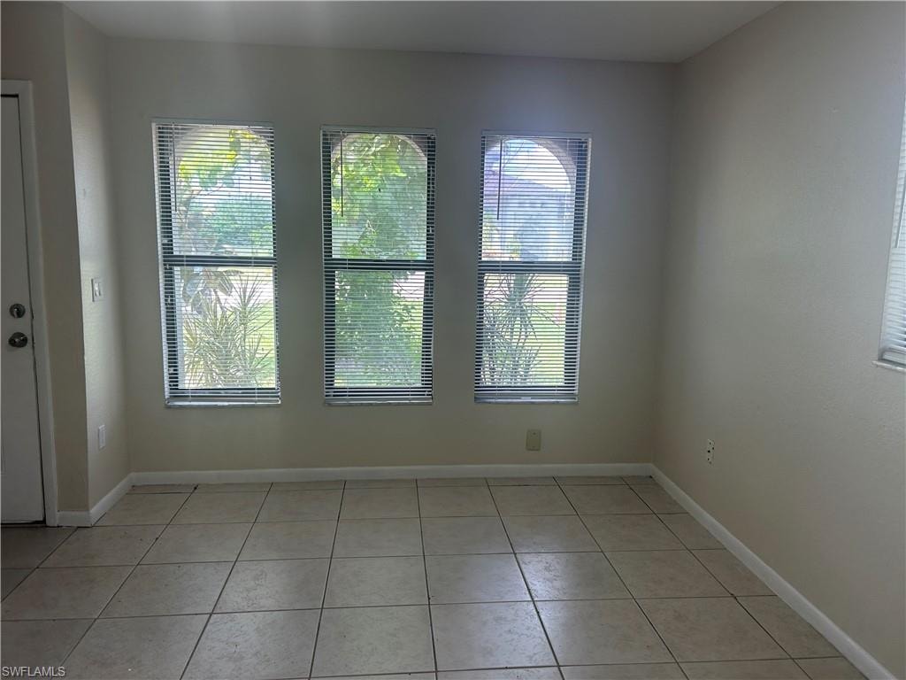215-217 SE 23rd PL 215