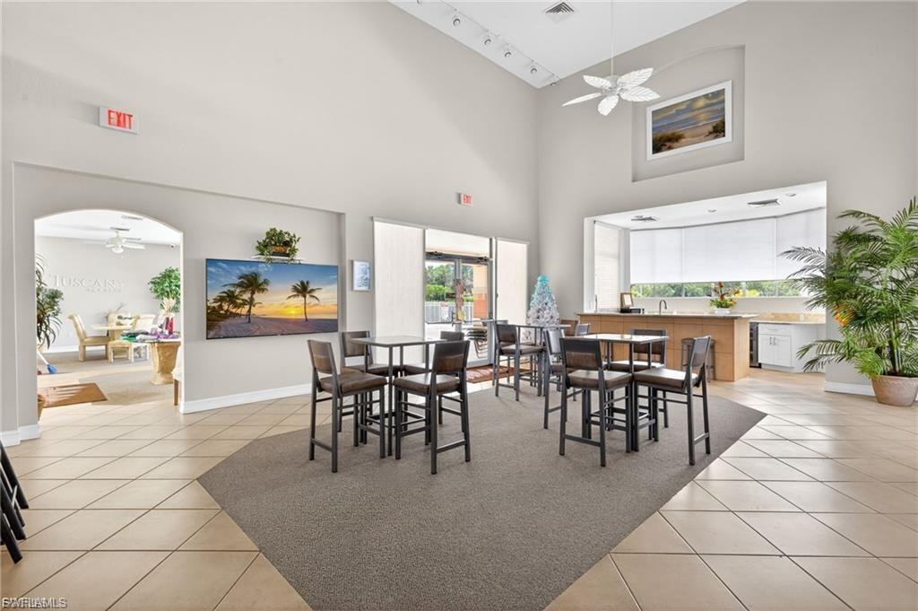 6361 Aragon WAY 208 photo 47
