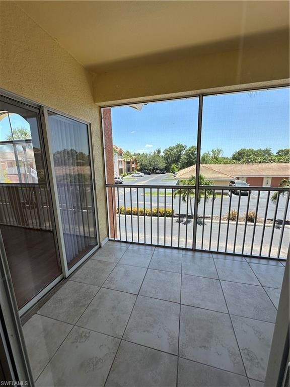 6361 Aragon WAY 208 photo 36