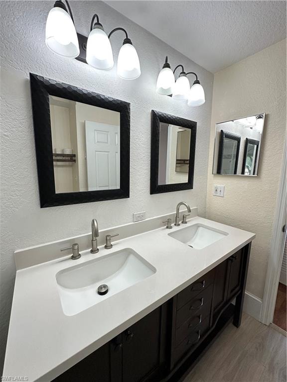 6361 Aragon WAY 208 photo 34