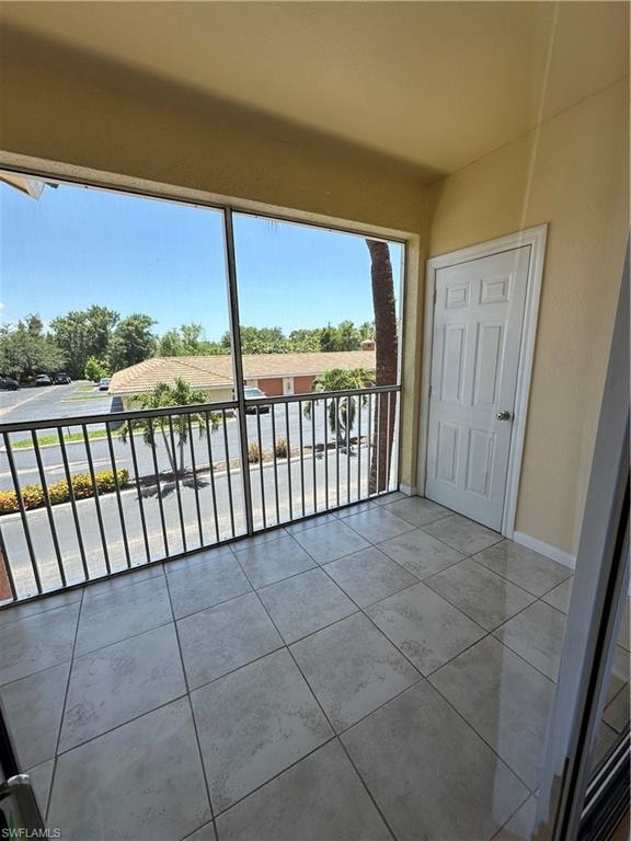 6361 Aragon WAY 208 photo 38