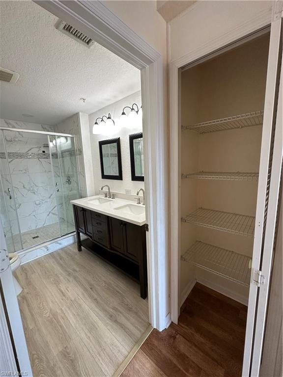 6361 Aragon WAY 208 photo 31