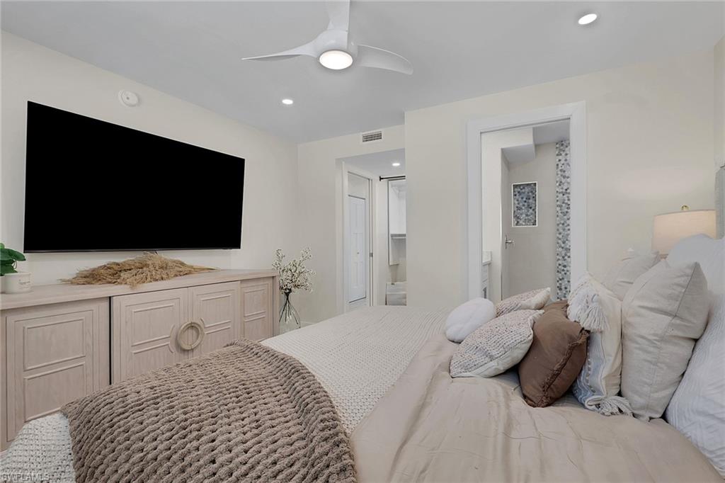 2500 Gulf Shore BLVD N S10 photo 21