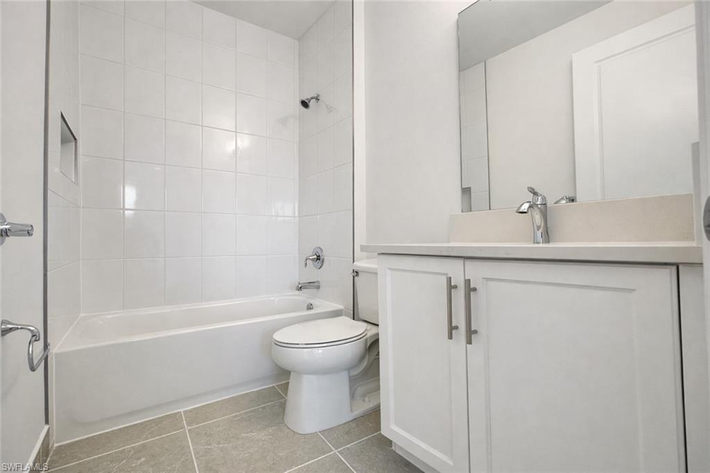 12770 Woodbury DR photo 15