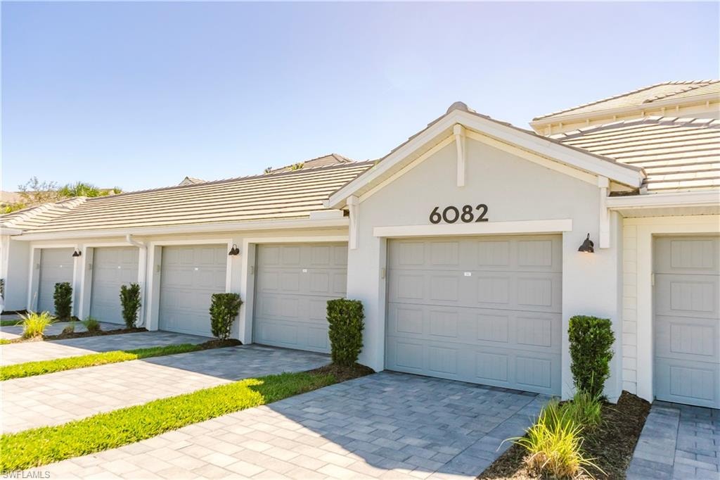 6082 National BLVD 113 photo 27