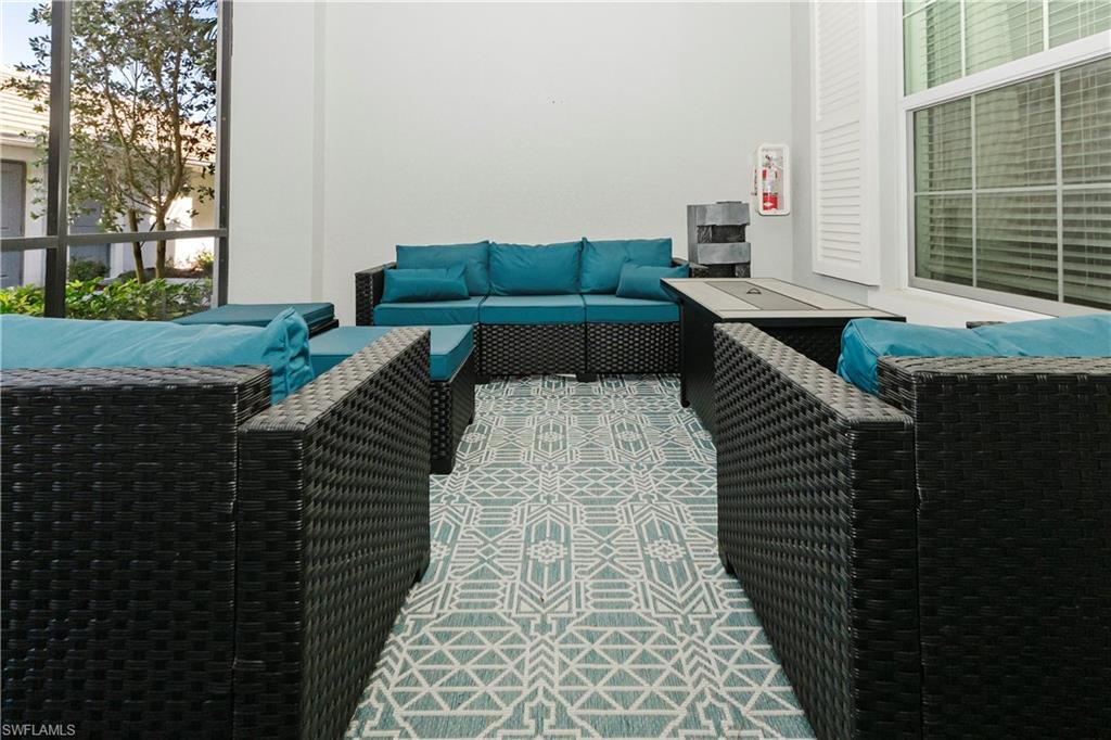 Front Lanai
