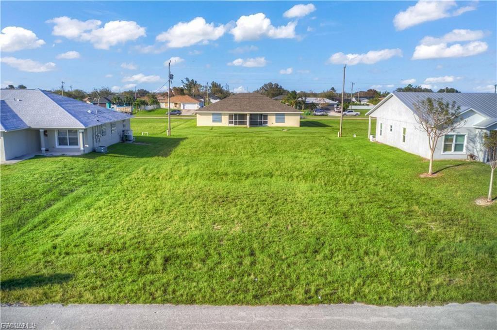 View of green lawn