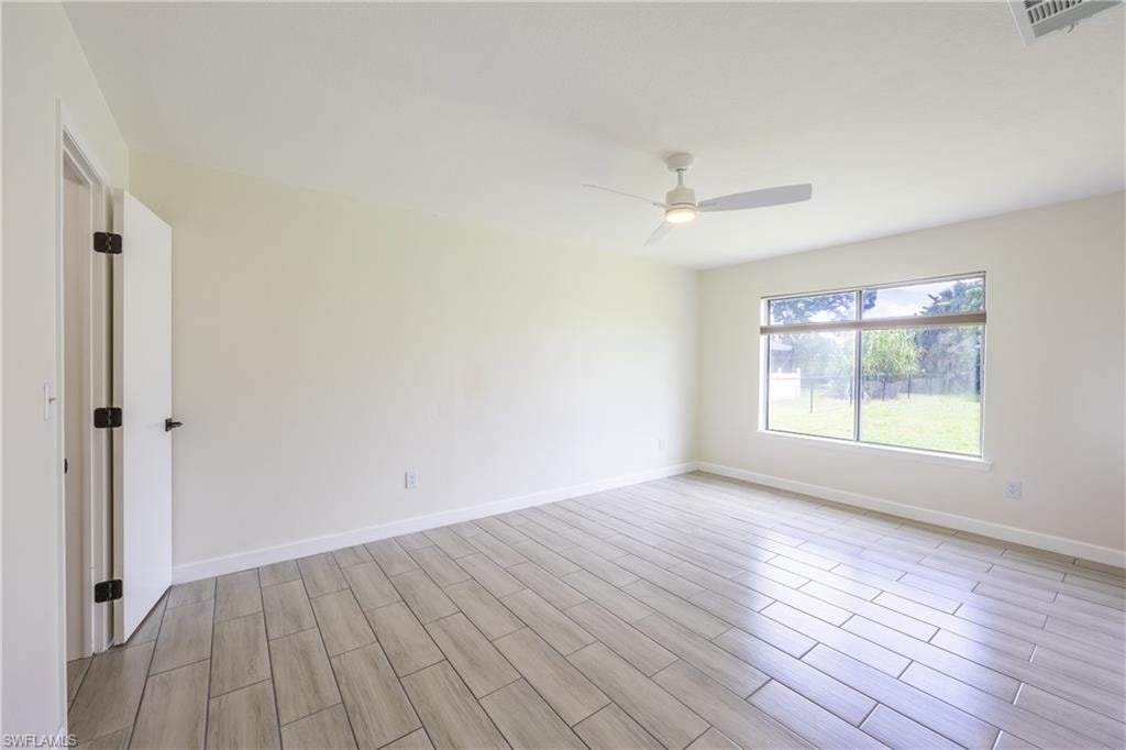 2016 Pellam BLVD photo 26