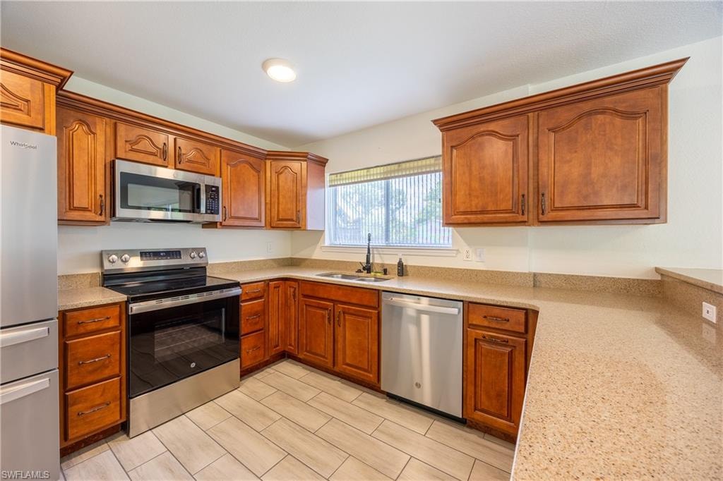 2016 Pellam BLVD photo 15