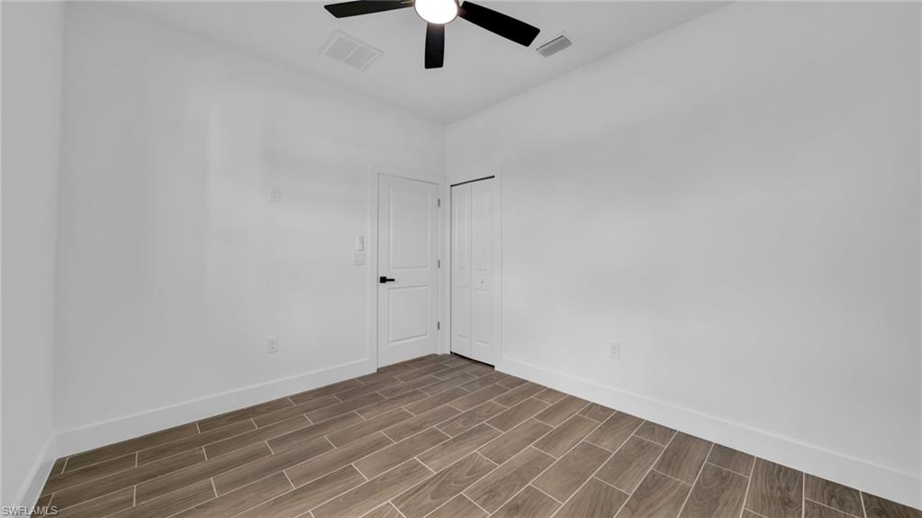 330 Gordon AVE S photo 23