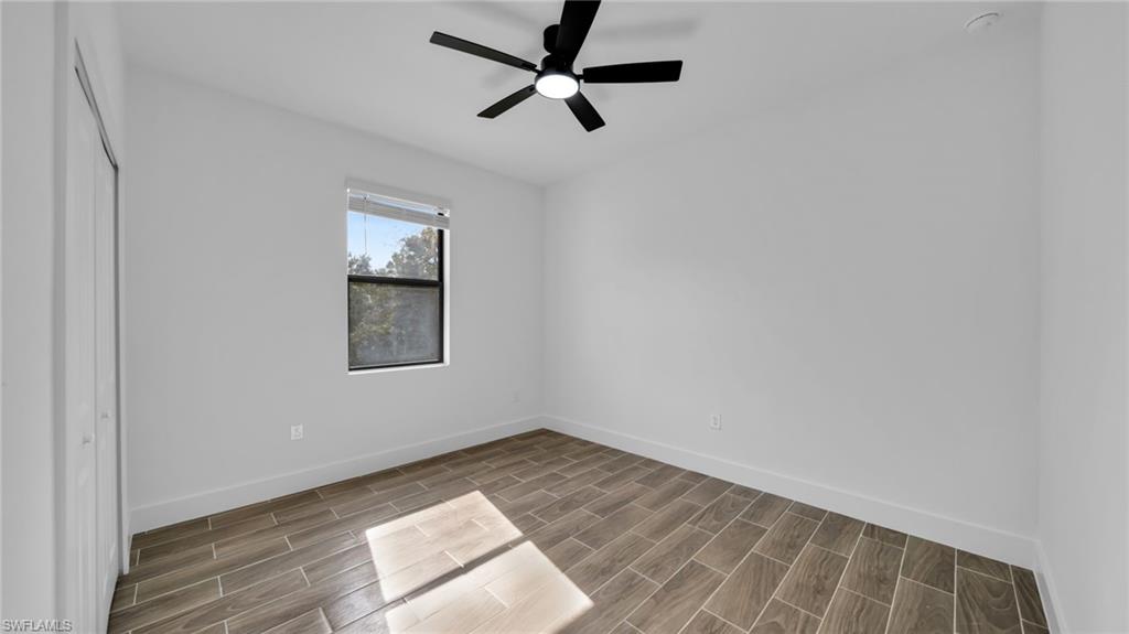330 Gordon AVE S photo 21