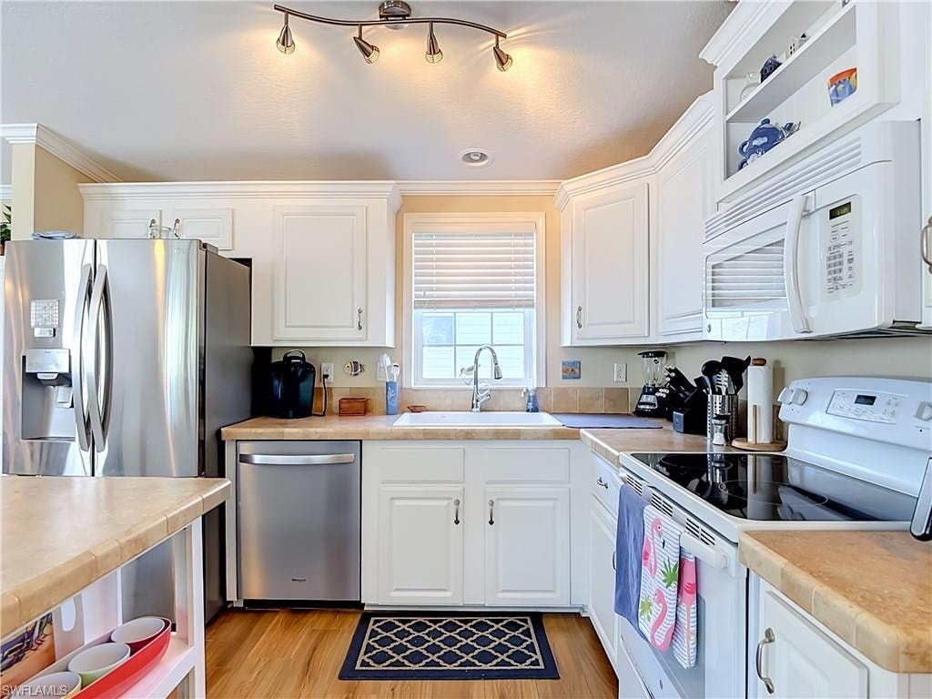 5617 Brightwood Dr. photo 16