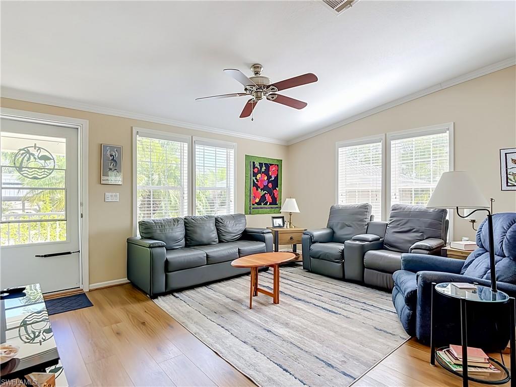 5617 Brightwood Dr. photo 10