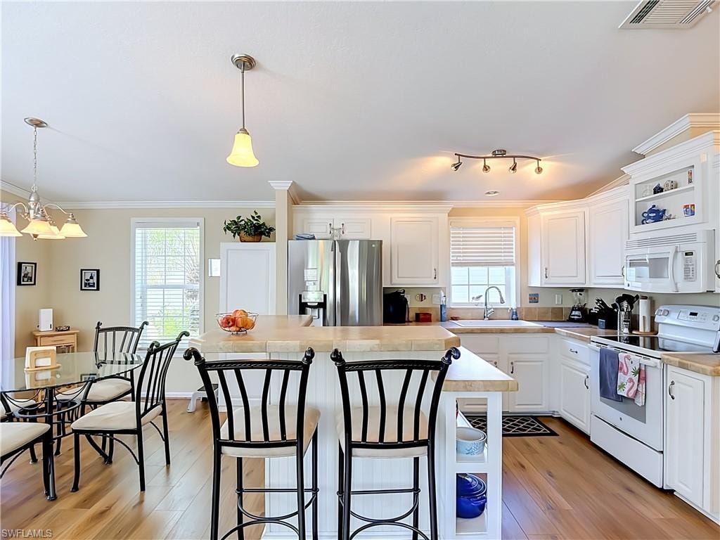 5617 Brightwood Dr. photo 14