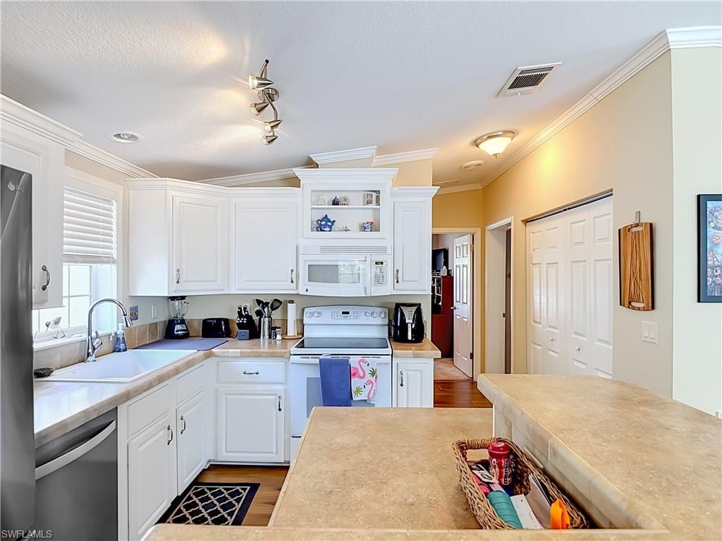 5617 Brightwood Dr. photo 19