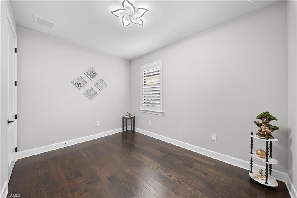 9811 Everglades DR photo 27