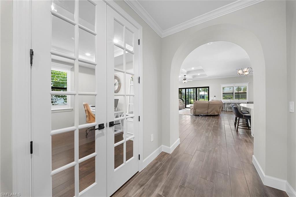 9811 Everglades DR photo 32