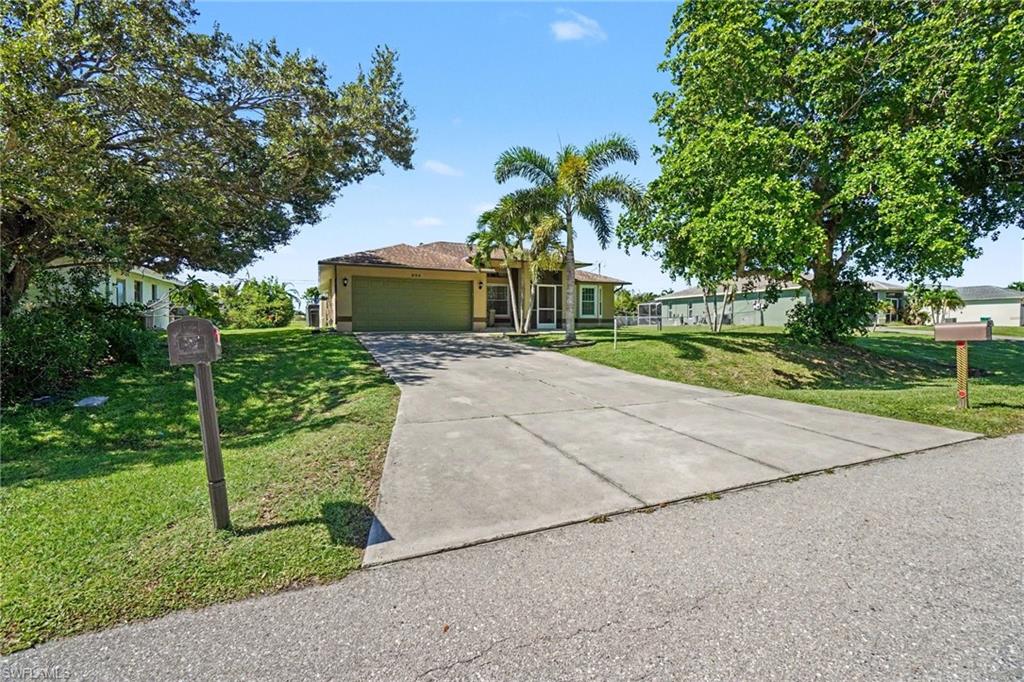 524 SW 23rd TER